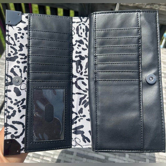 Jessica Simpson Frankie Black Leather Double Compartment Long Wallet LIKE NEW!​ - Picture 8 of 9